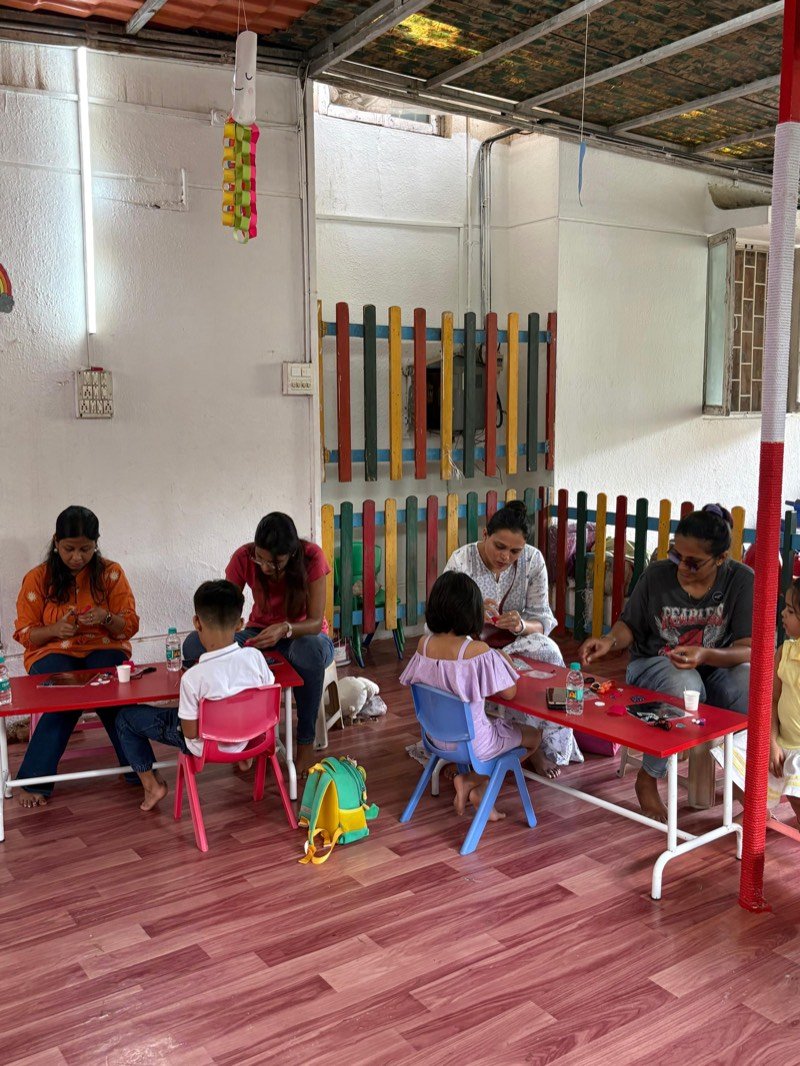 Hands-on clay moulding session at Kalashala Art & Design Studio, Pune